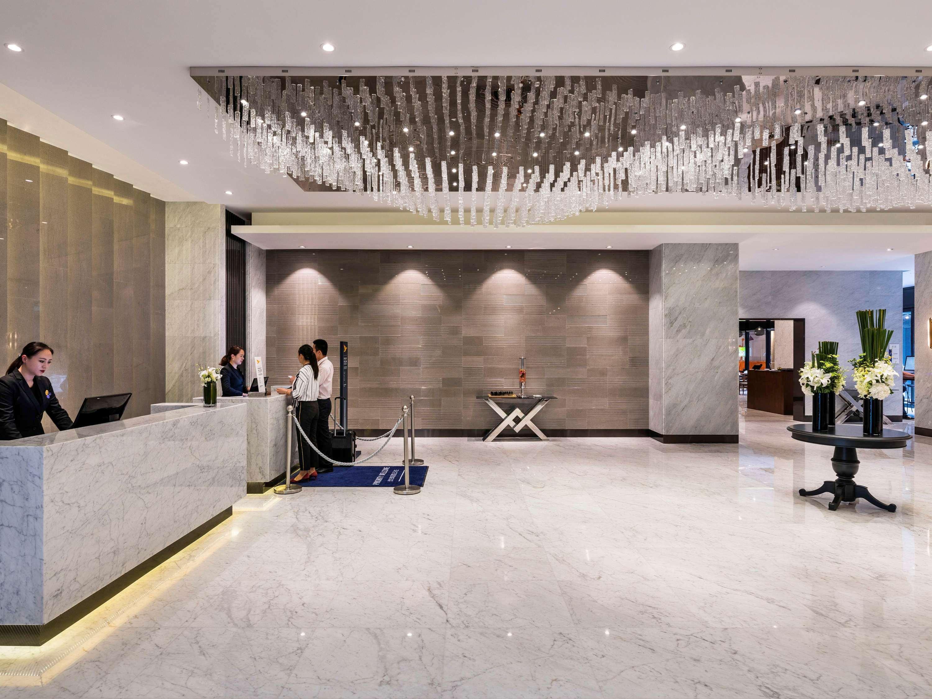 Novotel Suites Shanghai Hongqiao Exterior photo